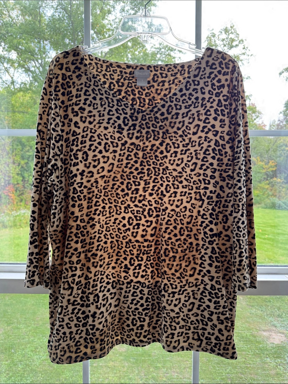Chico's Leopard Print 3/4 Sleeve Top - Tan & Black. Women’s Size 3, US XL.